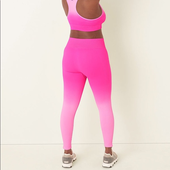 💗VS PINK NEON BUBBLEGUM DIP SEAMLESS LEGGINGS - Picture 3 of 8